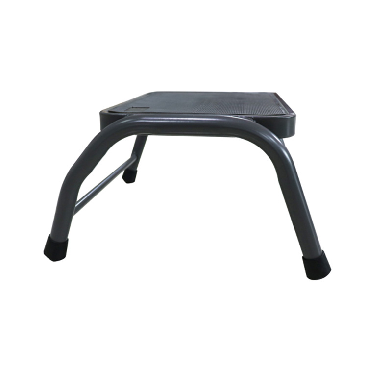 step-ladder-spreader